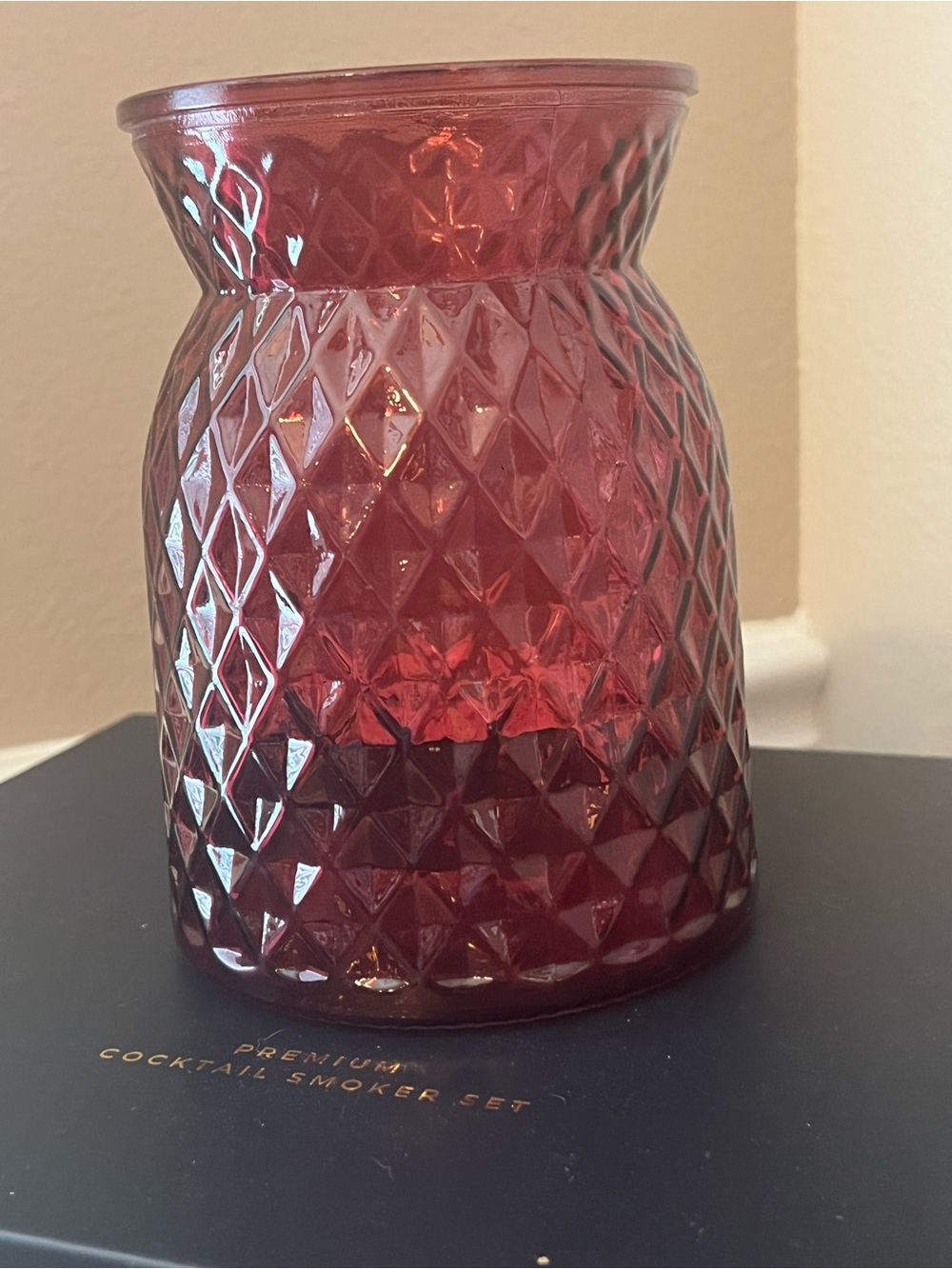 Deep Red Diamond-Texture Glass Vase